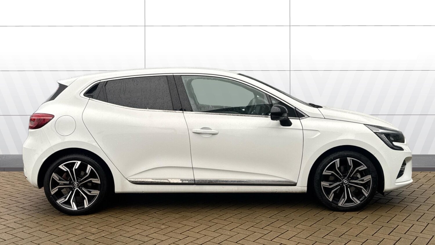 Used Renault Clio 2023 for sale - 77968504: Photo 5