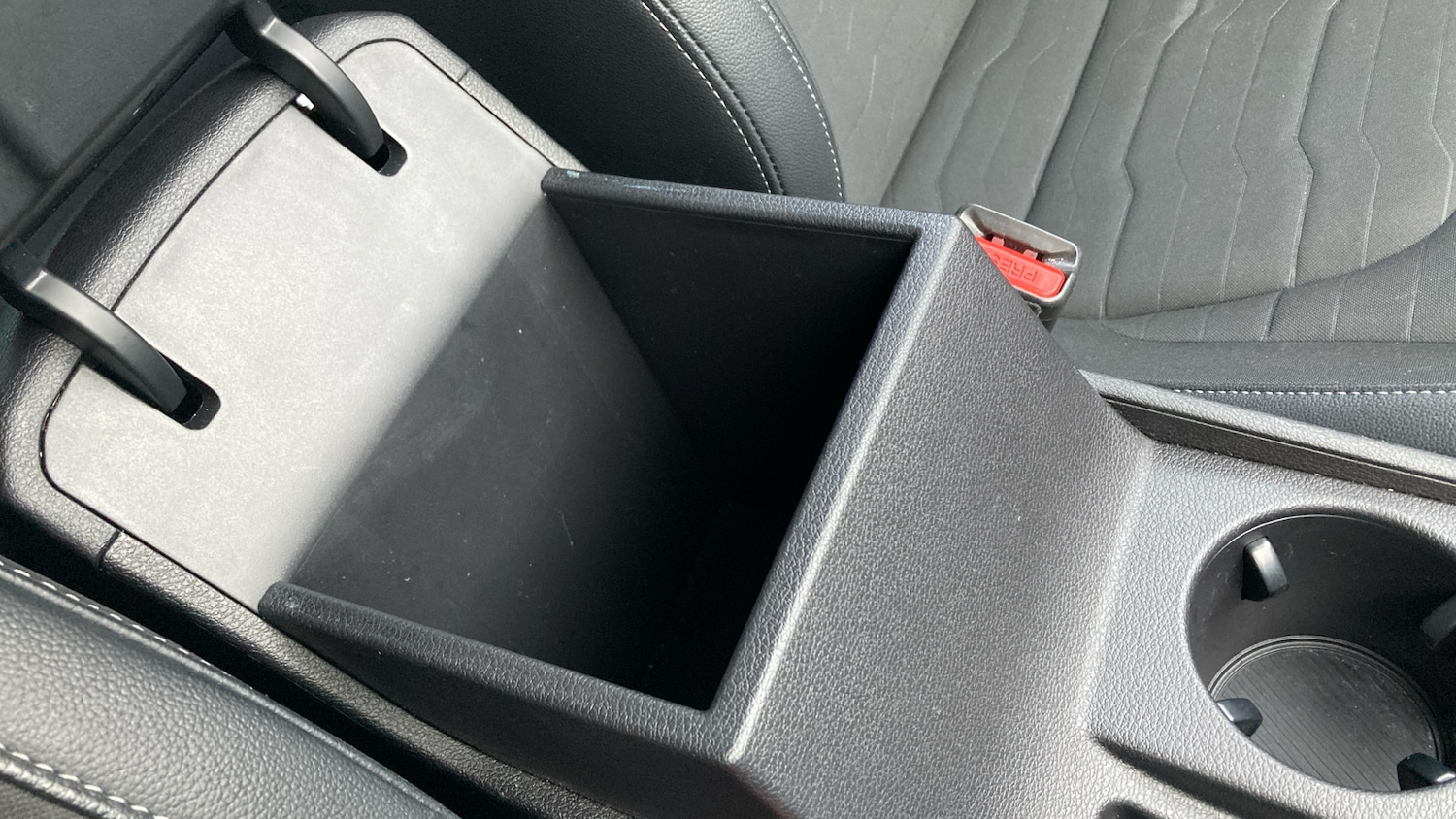 Used Kia Sportage 2025 for sale - 77590293: Photo 48