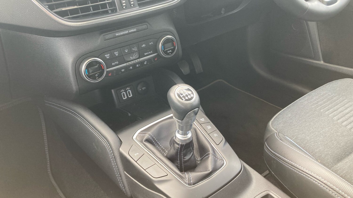 2021 Ford Focus 1.0 EcoBoost Hybrid mHEV 125 Active X Edition 5dr Petrol Hatchba - Picture 13 of 24