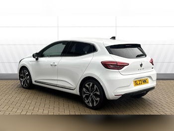 Used Renault Clio 2023 for sale - 77803062: Photo