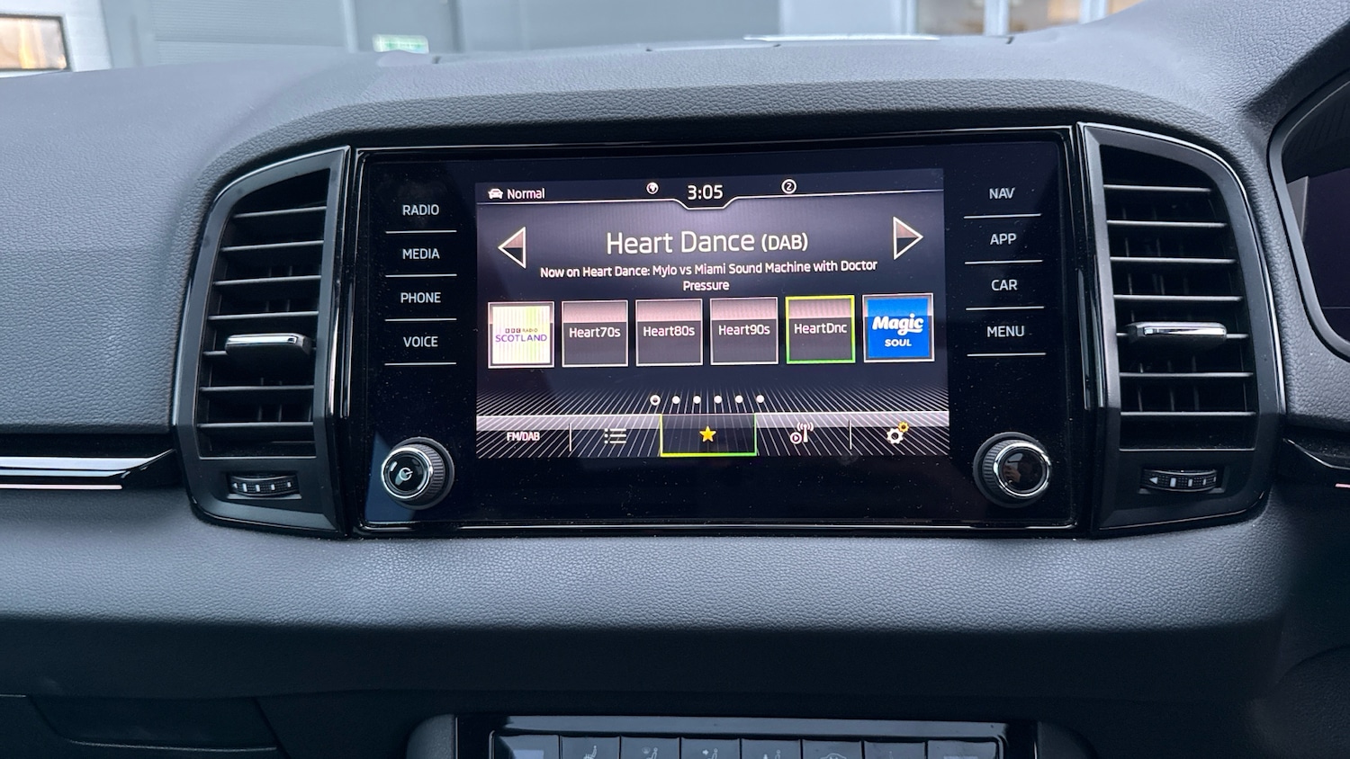 Used Skoda Karoq 2023 for sale - 76719248: Photo 12