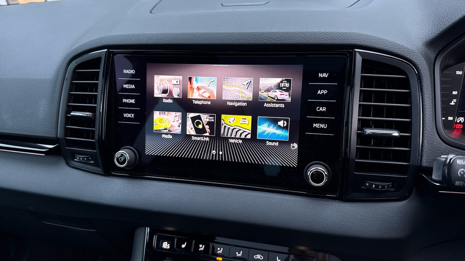 Used Skoda Karoq 2023 for sale - 76719248: Photo 45