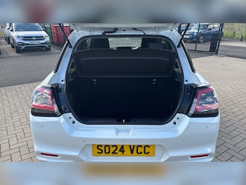Used Suzuki Swift 2024 for sale - 78838431: Photo