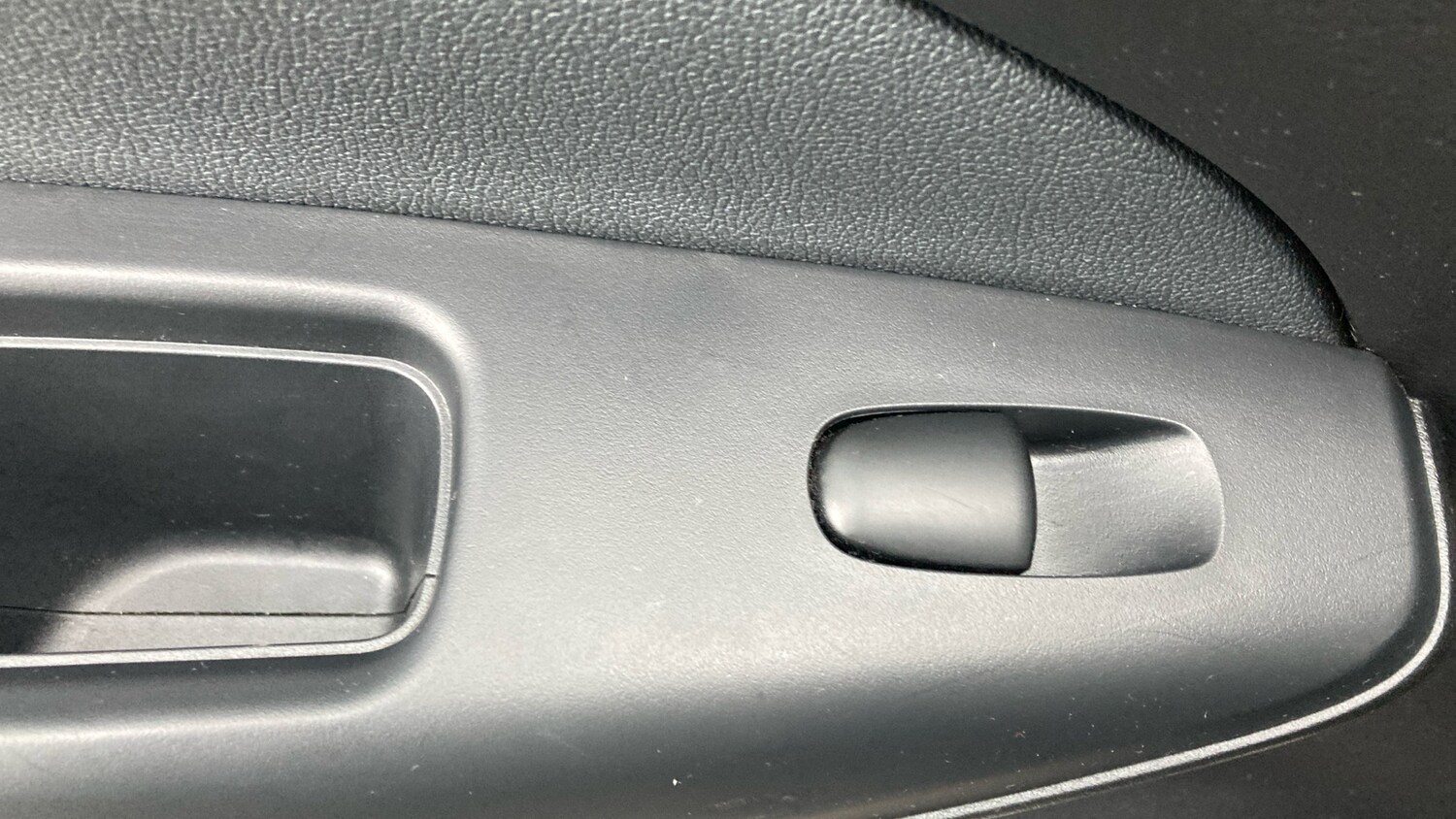 Used Nissan Juke 2021 for sale - 76263145: Photo 30