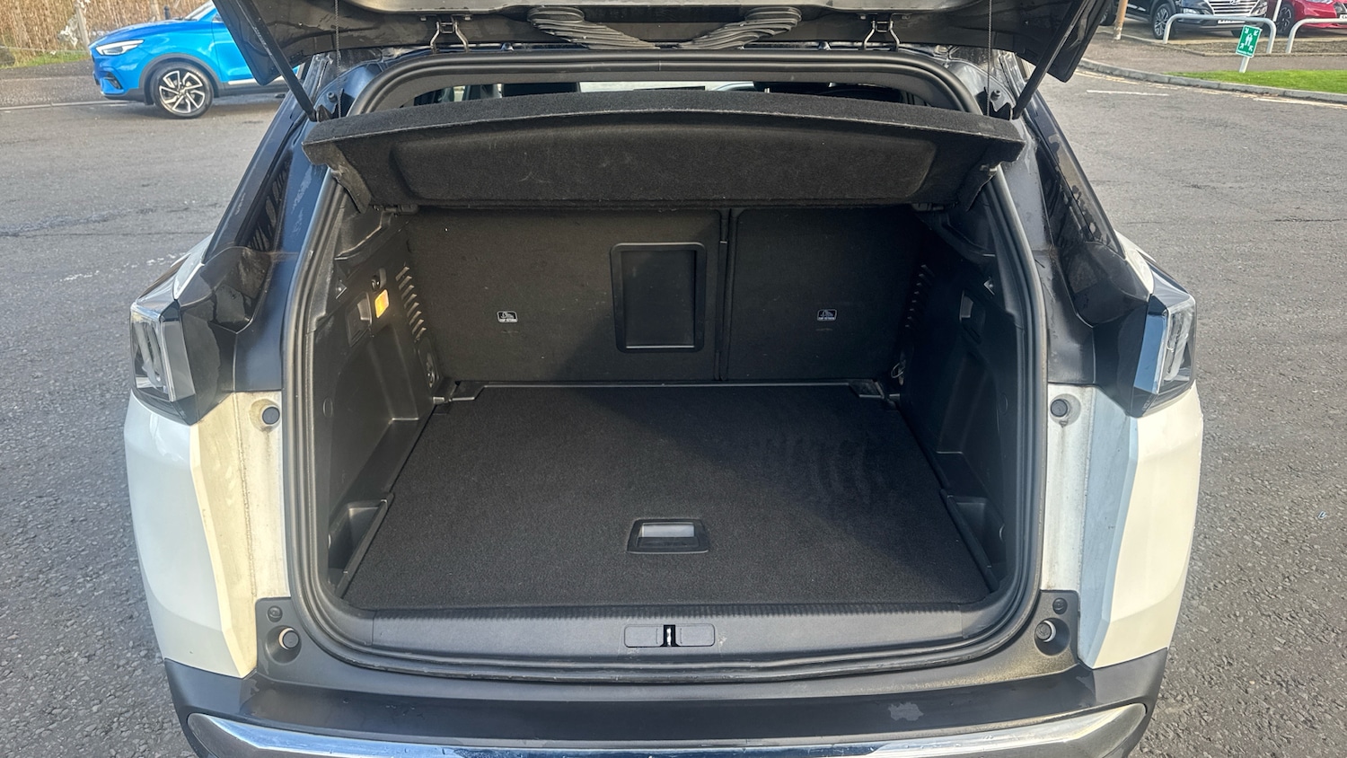 Used Peugeot 3008 2021 for sale - 76570897: Photo 4