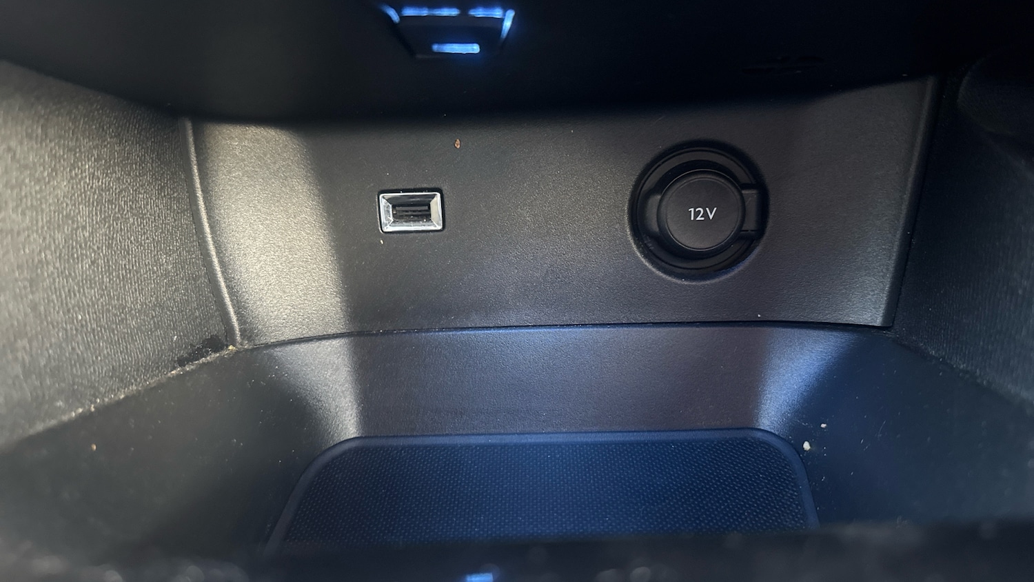 Used Peugeot 3008 2021 for sale - 76570897: Photo 41