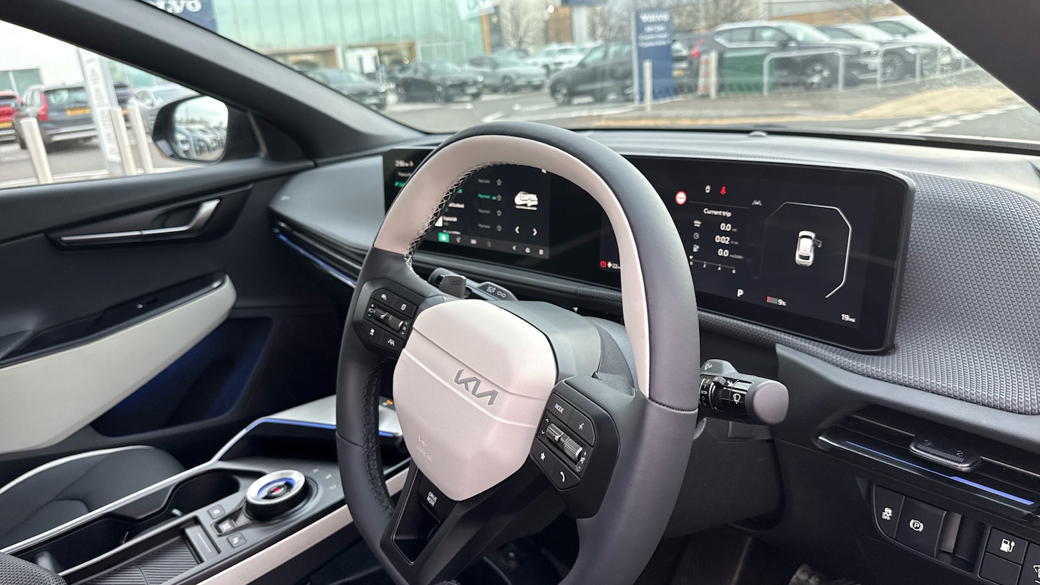 Used Kia EV6 2025 for sale - 77136839: Photo 11