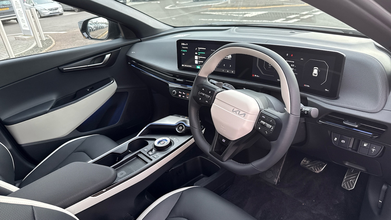 Used Kia EV6 2025 for sale - 77136839: Photo 14