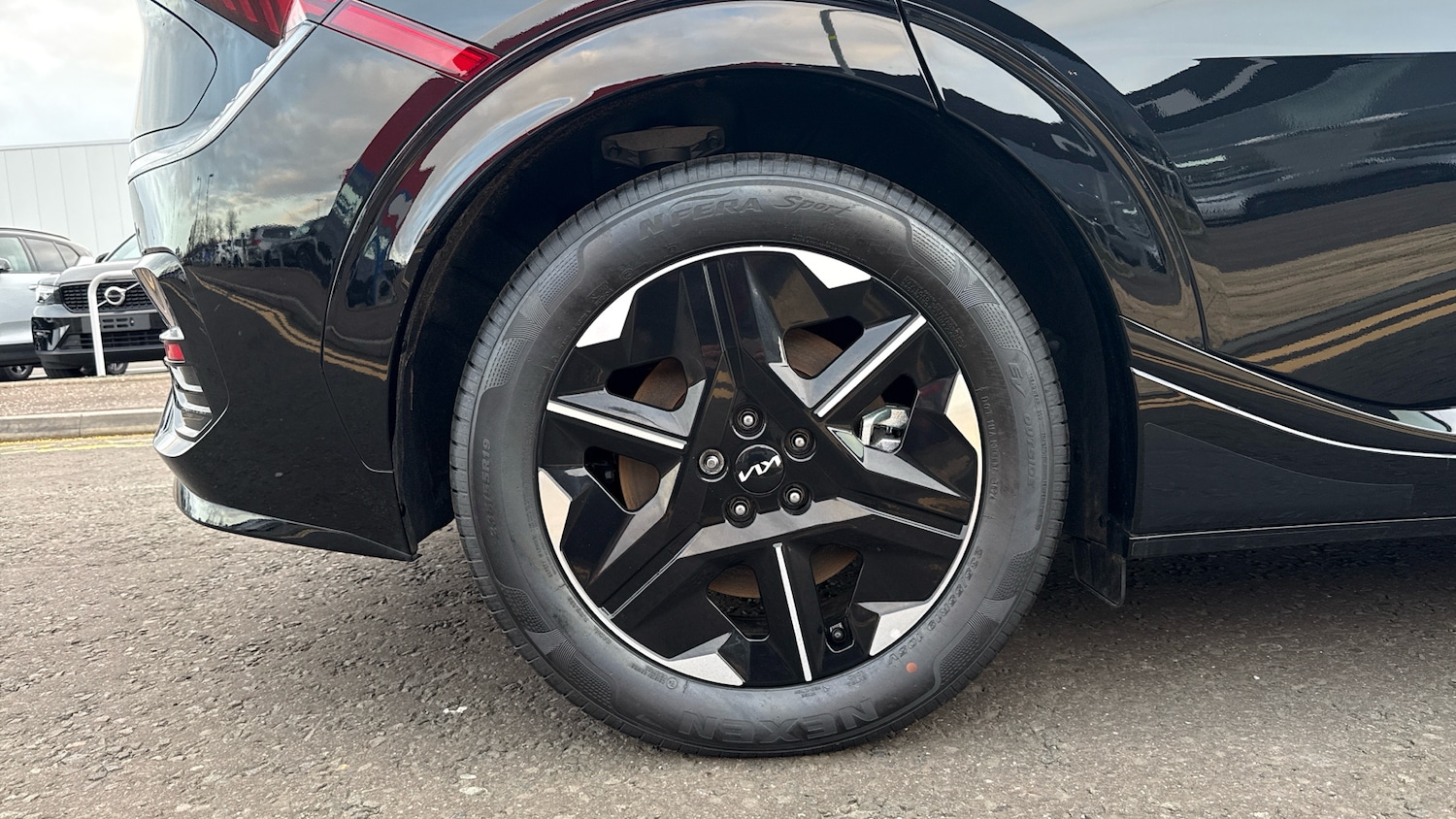 Used Kia EV6 2025 for sale - 77136839: Photo 7