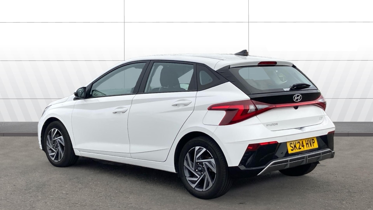 Used Hyundai i20 2024 for sale - 76421748: Photo 2