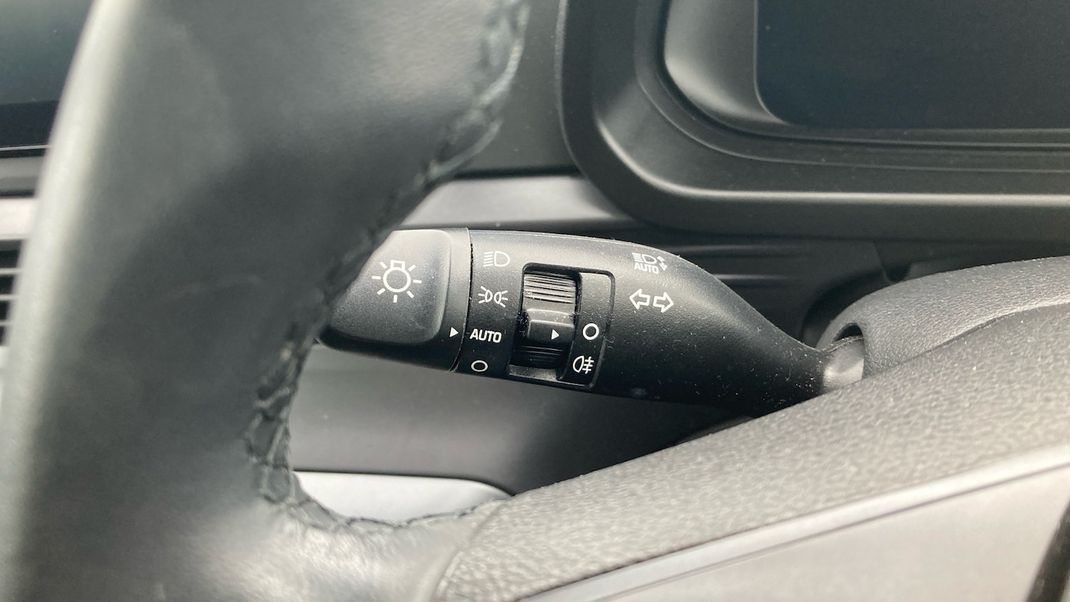 Used Hyundai i20 2024 for sale - 76421748: Photo 33