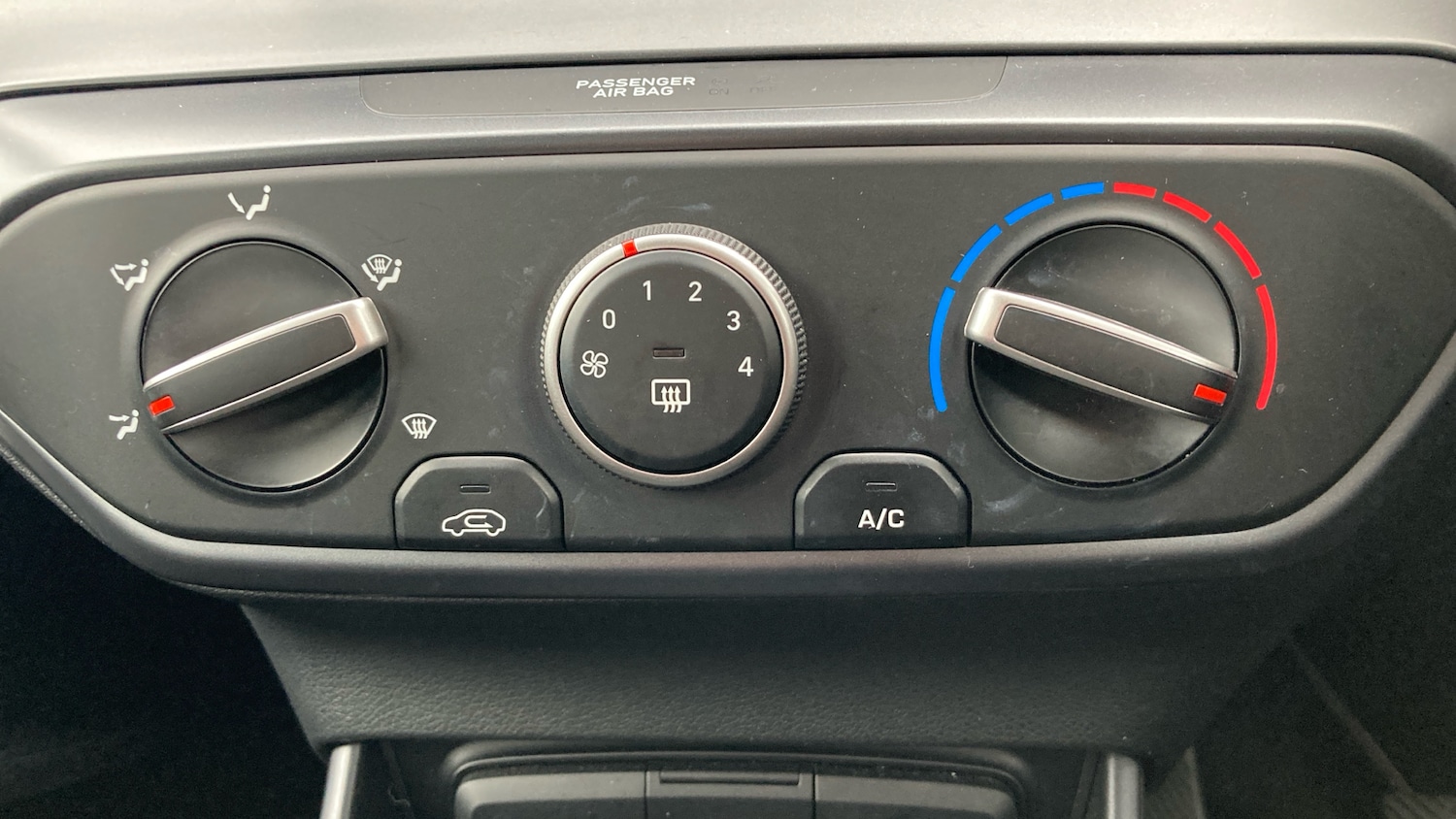 Used Hyundai i20 2024 for sale - 76421748: Photo 34