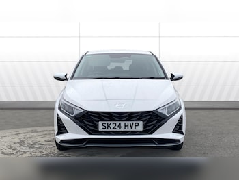 Used Hyundai i20 2024 for sale - 76421748: Photo