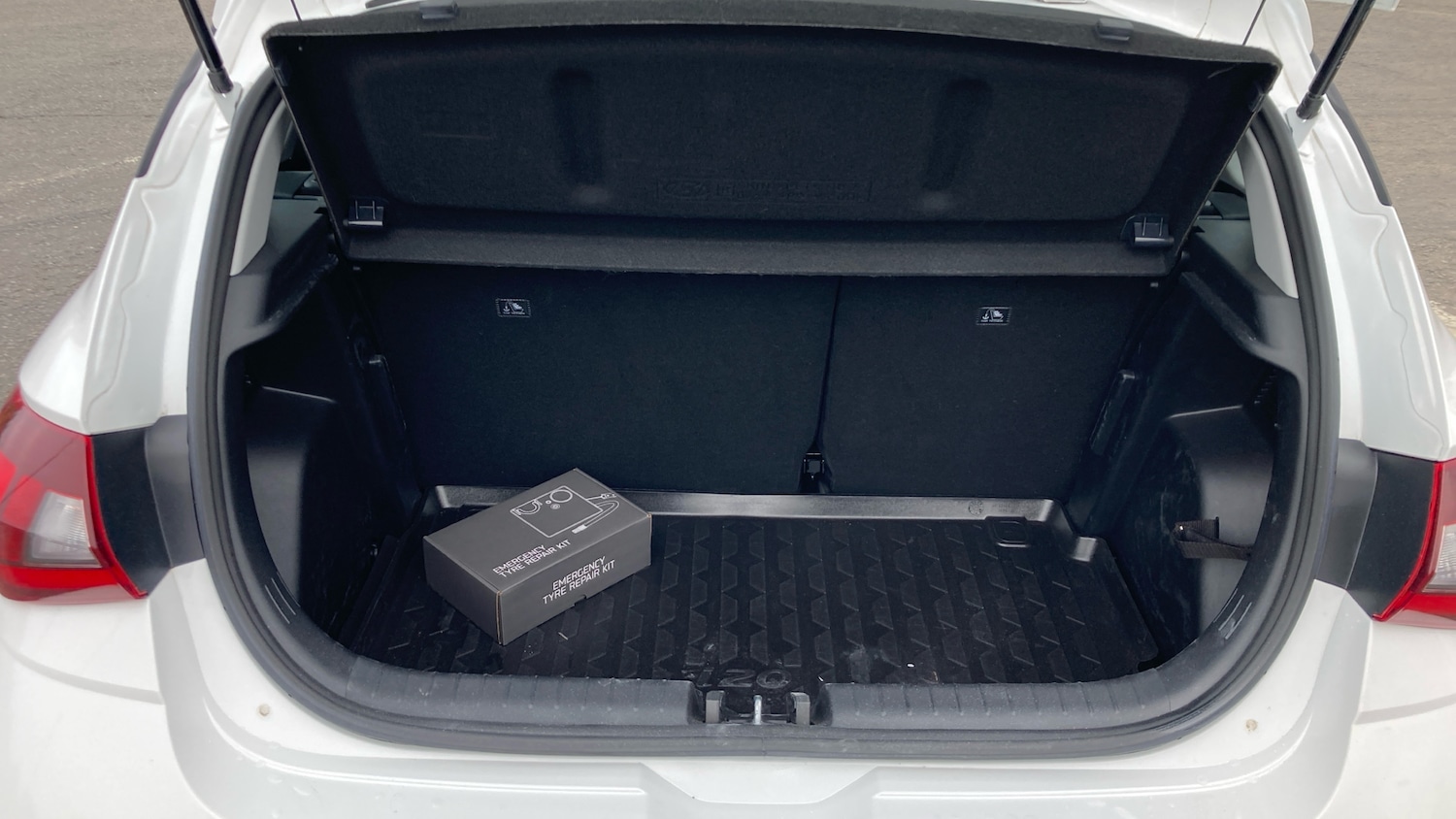 Used Hyundai i20 2024 for sale - 76421748: Photo 4