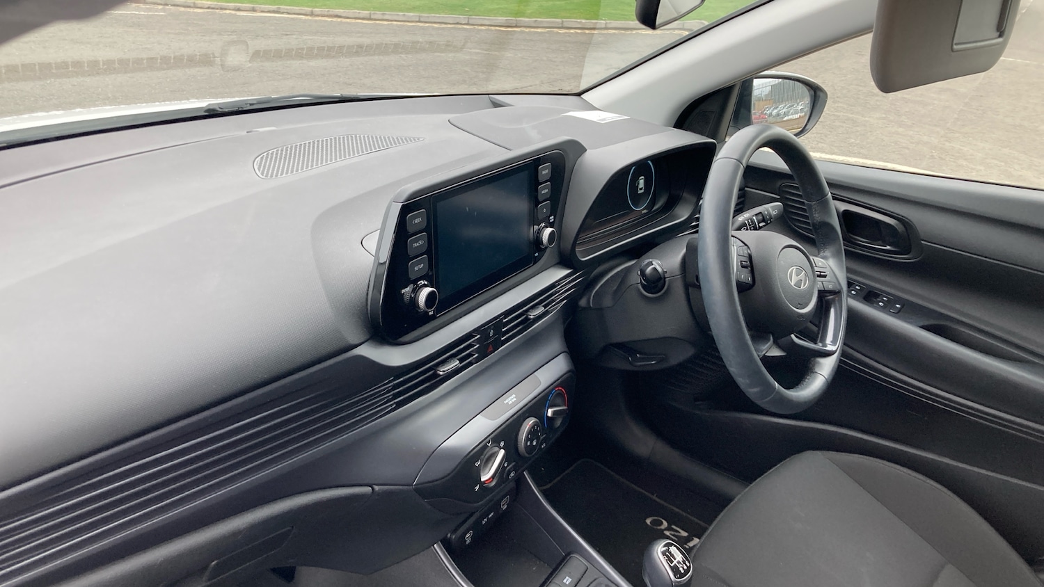 Used Hyundai i20 2024 for sale - 76421748: Photo 9