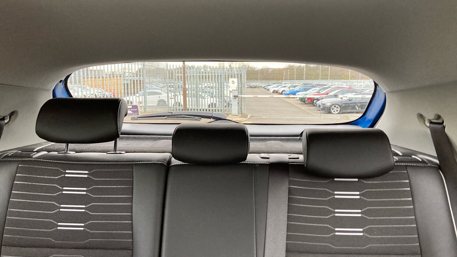 Used Kia Stonic 2023 for sale - 77759138: Photo 15