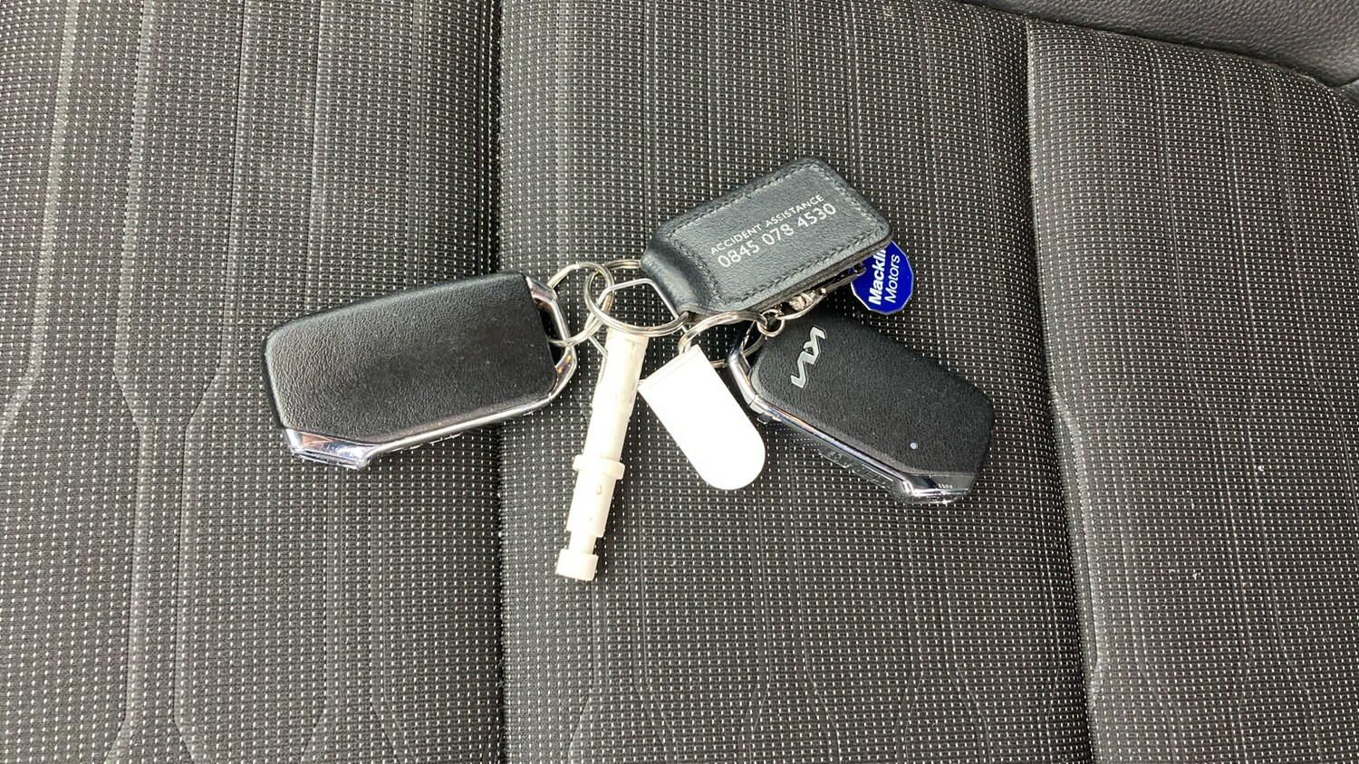 Used Kia Stonic 2023 for sale - 77759138: Photo 20