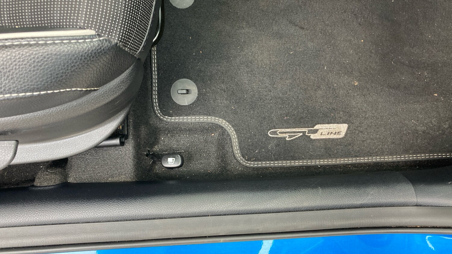 Used Kia Stonic 2023 for sale - 77759138: Photo 24