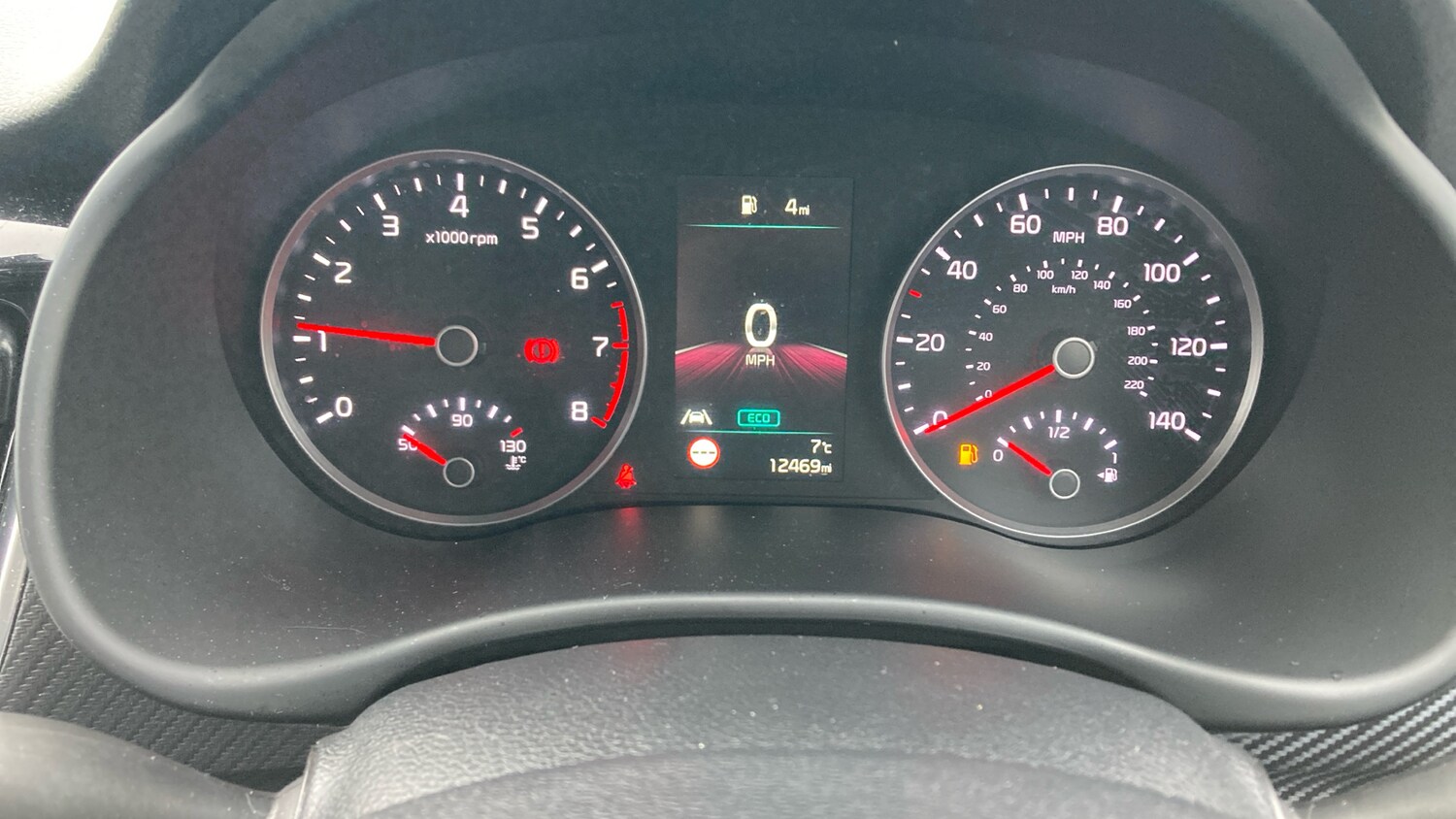 Used Kia Stonic 2023 for sale - 77759138: Photo 26