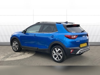 Used Kia Stonic 2023 for sale - 77759138: Photo