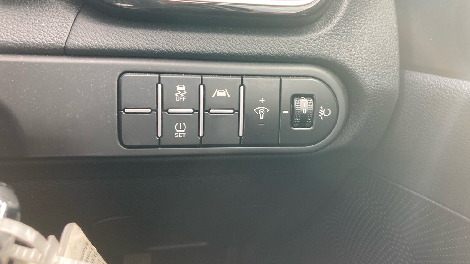 Used Kia Ceed 2023 for sale - 76089960: Photo 30