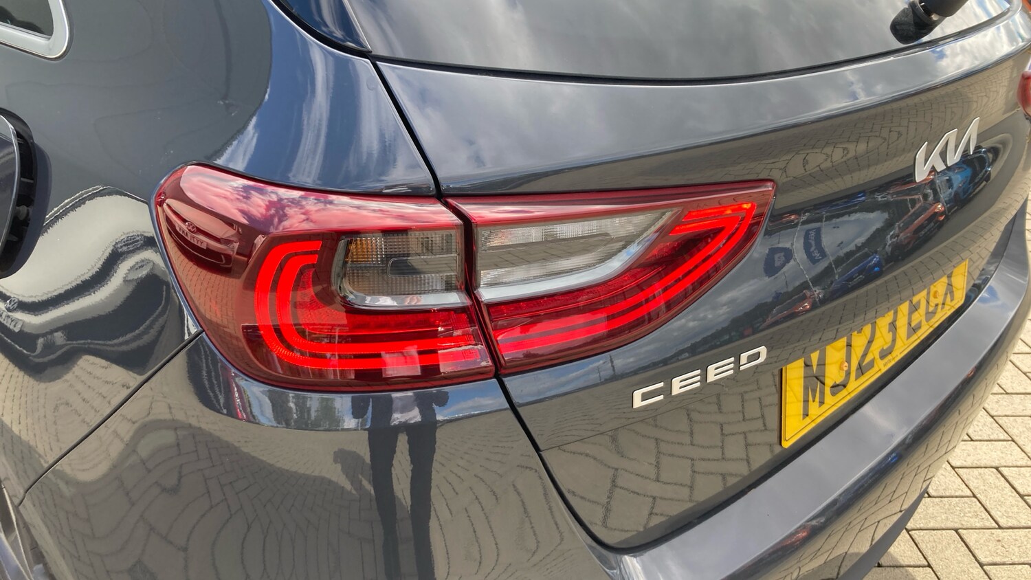 Used Kia Ceed 2023 for sale - 76089960: Photo 38