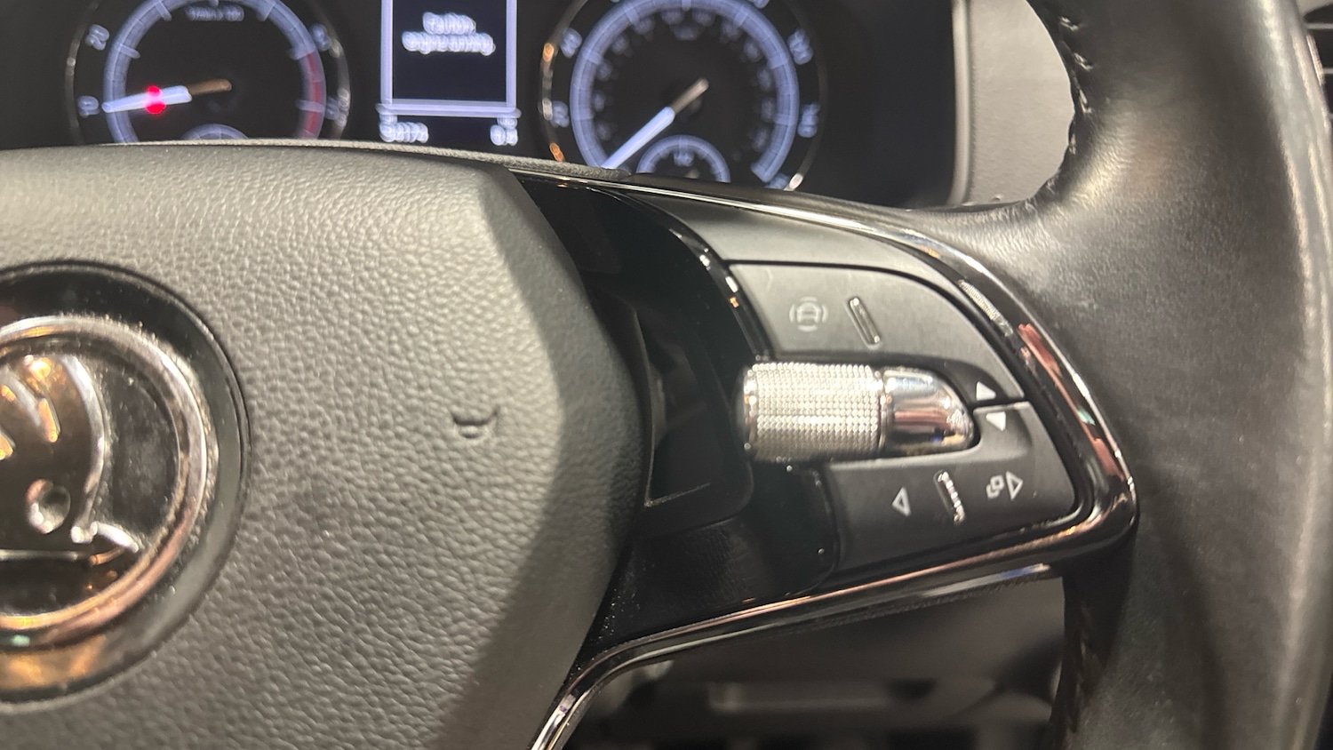 Used Skoda Karoq 2020 for sale - 77288934: Photo 23