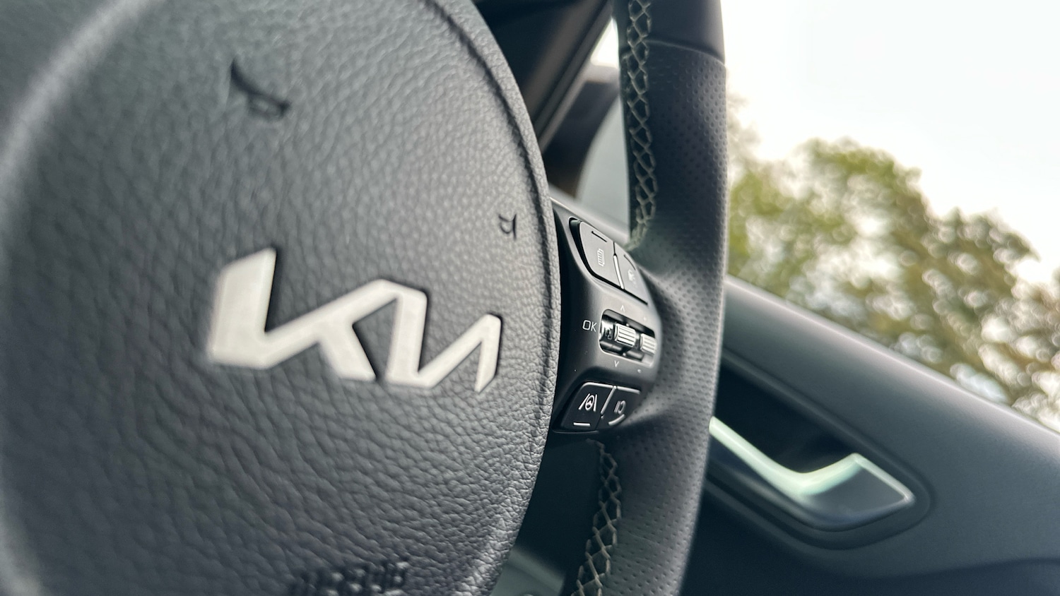 Used Kia Stonic 2025 for sale - 76164419: Photo 38