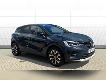 Used Renault Captur 2023 for sale - 79154419: Photo