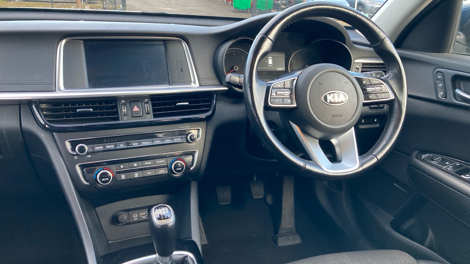 Used Kia Optima 2019 for sale - 77651028: Photo 14