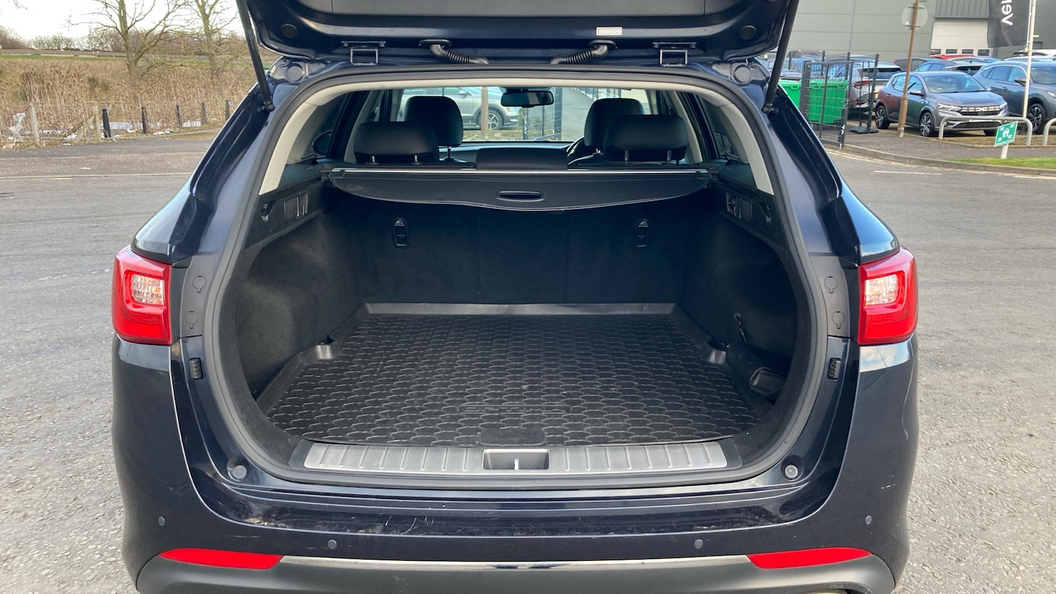 Used Kia Optima 2019 for sale - 77651028: Photo 4