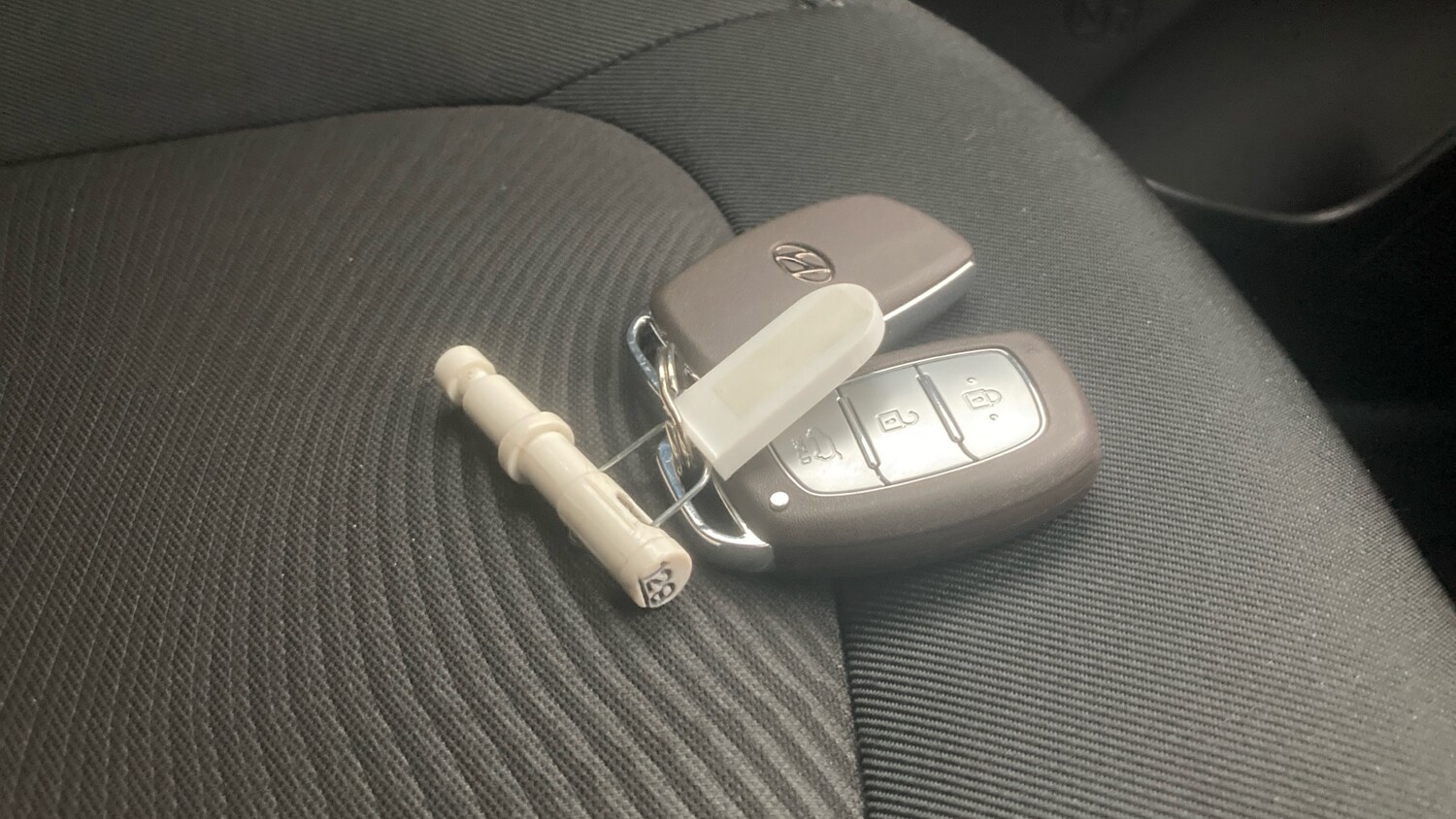 Used Hyundai i10 2019 for sale - 77720949: Photo 20