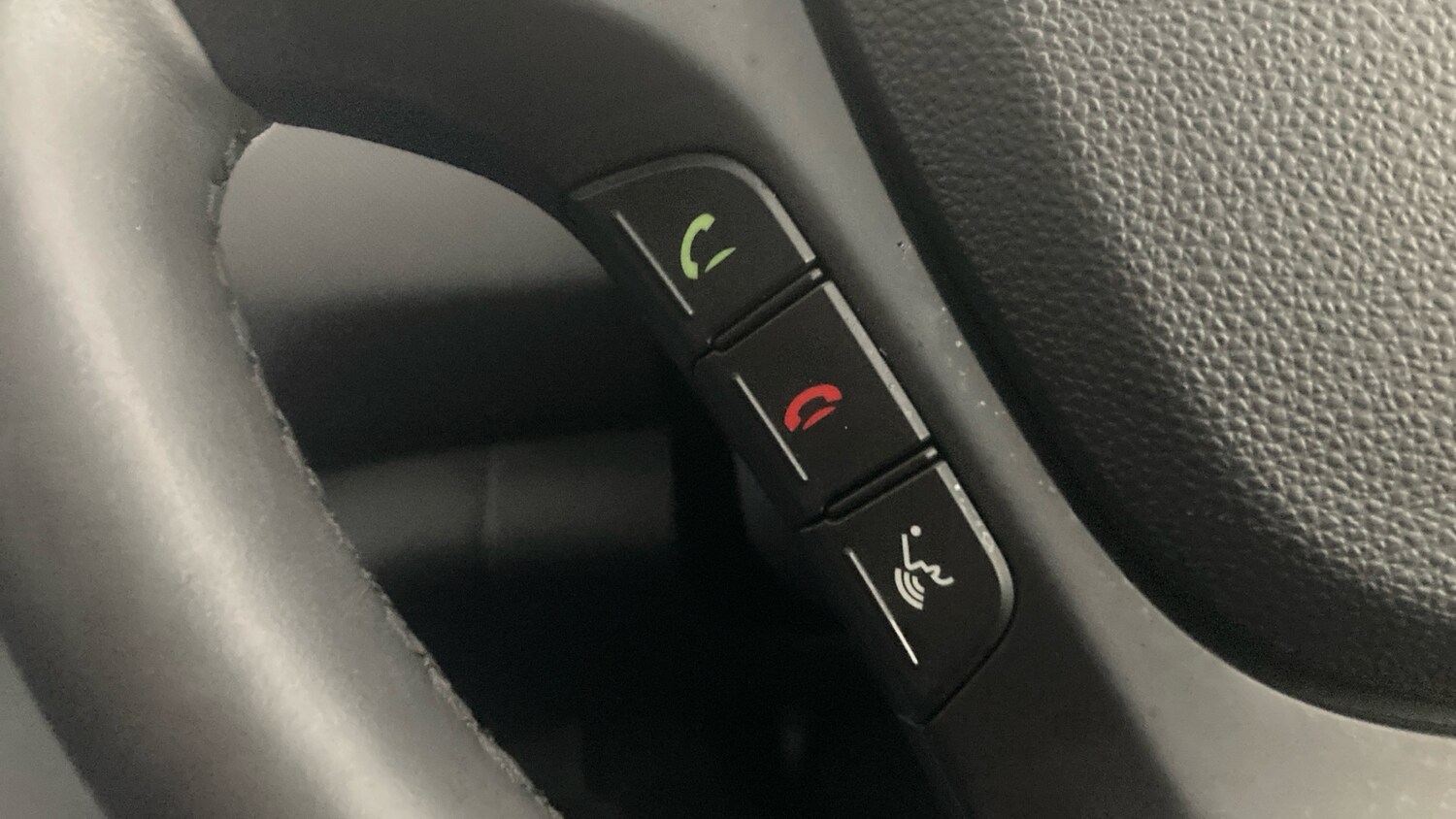 Used Hyundai i10 2019 for sale - 77720949: Photo 33