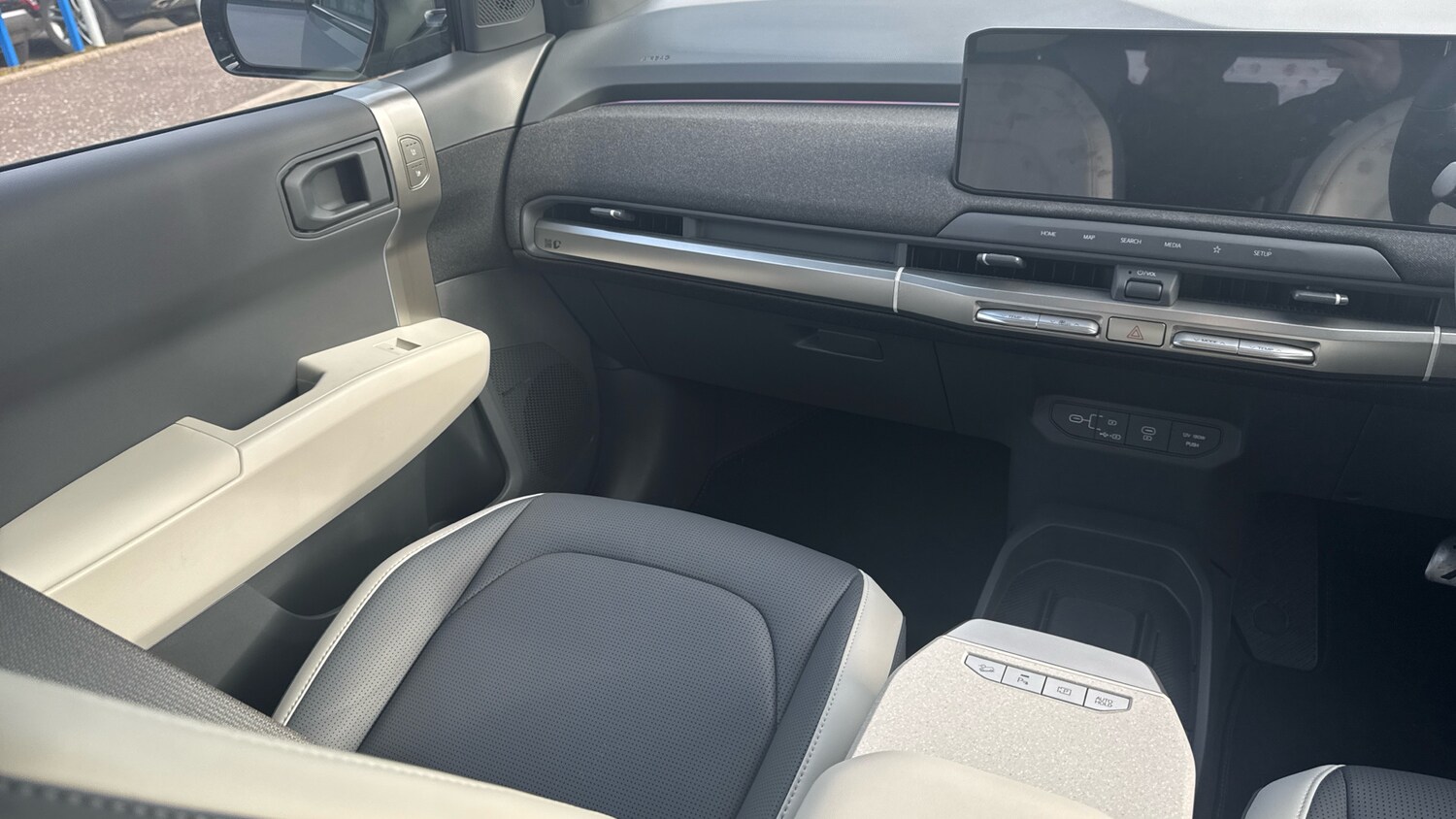 Used Kia EV3 2025 for sale - 77946944: Photo 14