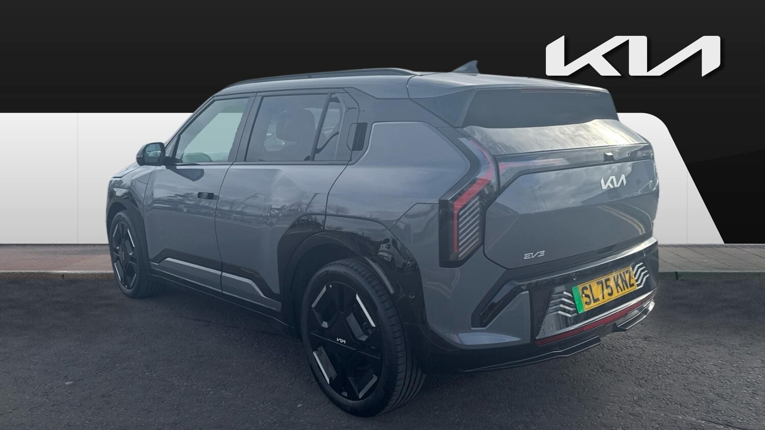 Used Kia EV3 2025 for sale - 77946944: Photo 2