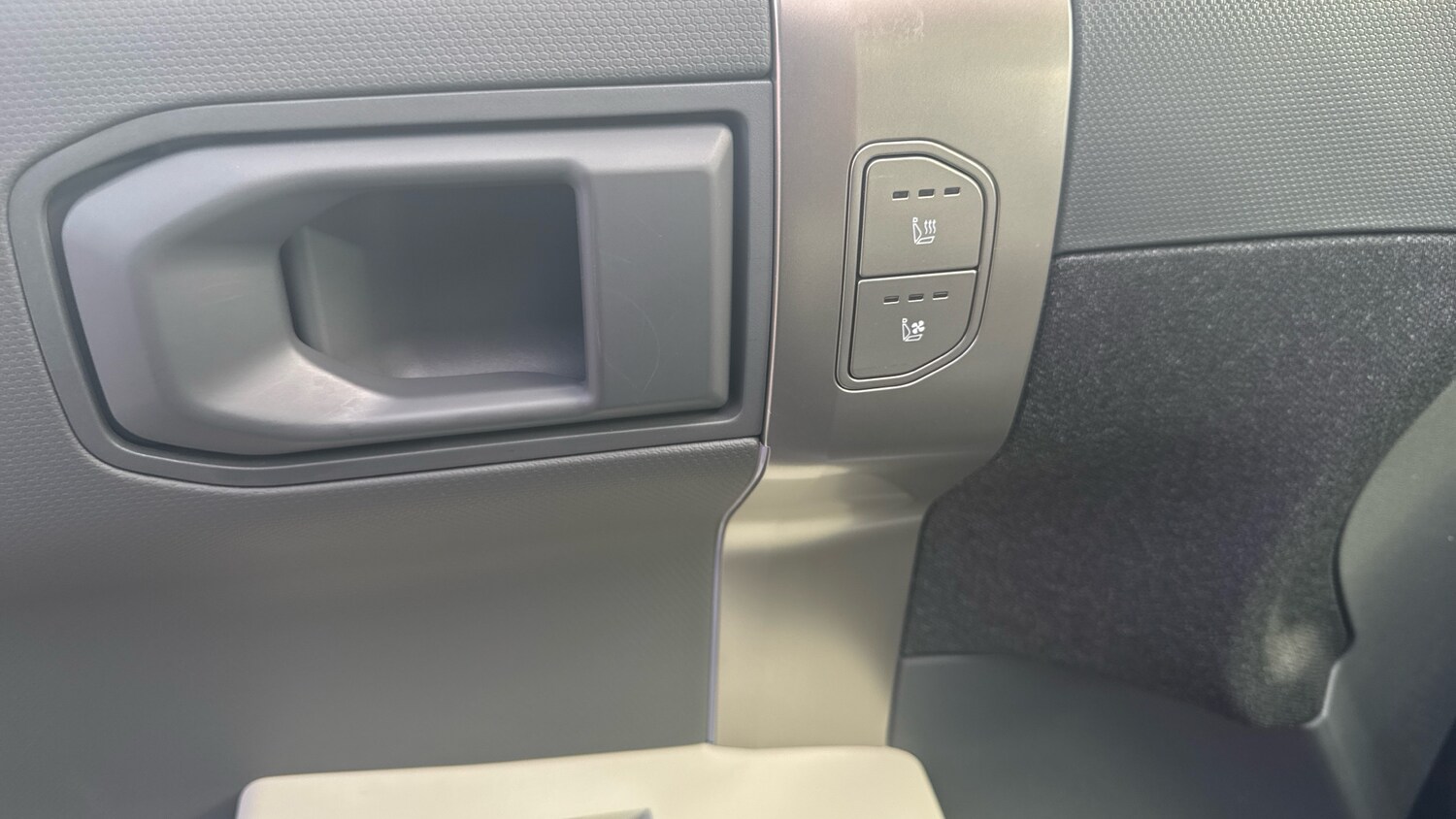 Used Kia EV3 2025 for sale - 77946944: Photo 22