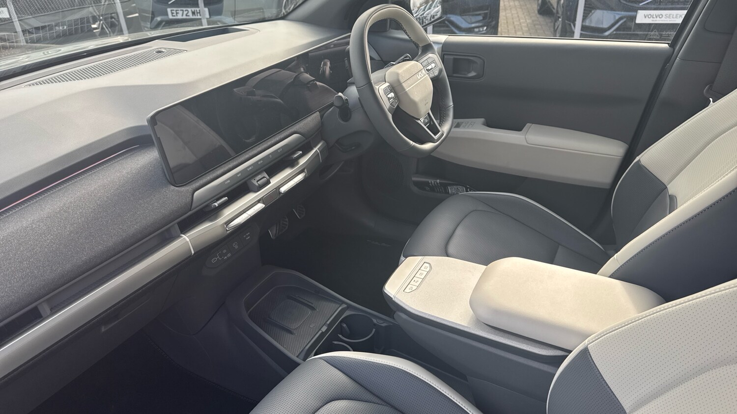 Used Kia EV3 2025 for sale - 77946944: Photo 9