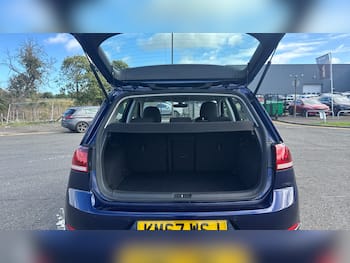 Used Volkswagen Golf 2017 for sale - 79515408: Photo