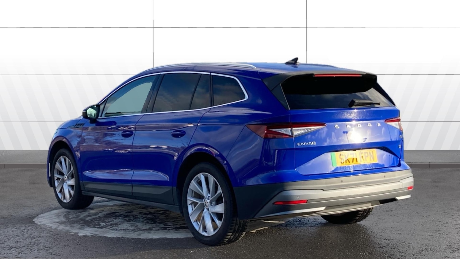 Used Skoda Enyaq 2021 for sale - 76444323: Photo 2