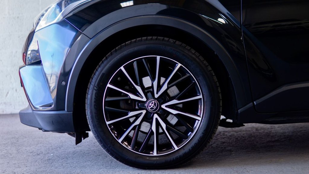 Used Toyota C-HR 2019 for sale - 78110600: Photo 19