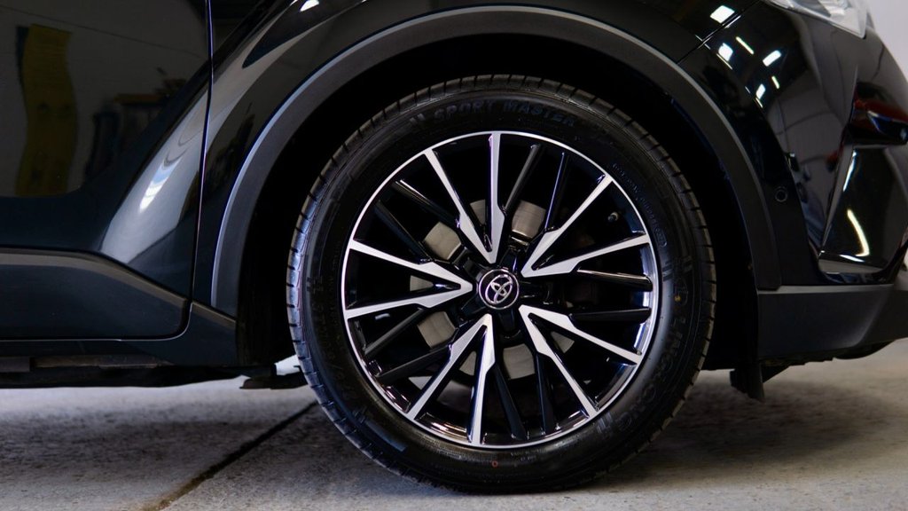 Used Toyota C-HR 2019 for sale - 78110600: Photo 23