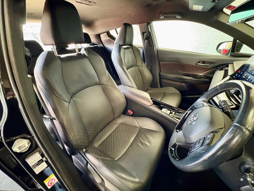 Used Toyota C-HR 2019 for sale - 78110600: Photo 24