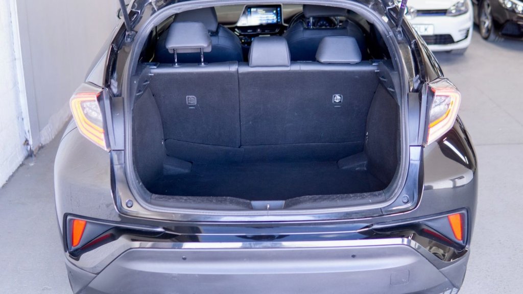 Used Toyota C-HR 2019 for sale - 78110600: Photo 40