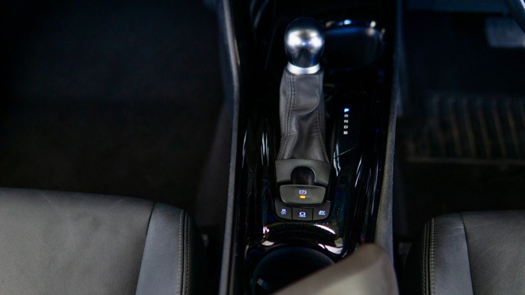 Used Toyota C-HR 2019 for sale - 78110600: Photo 44