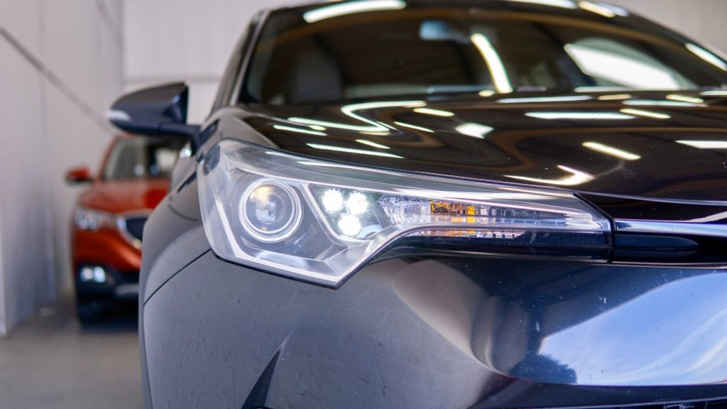 Used Toyota C-HR 2019 for sale - 78110600: Photo 8