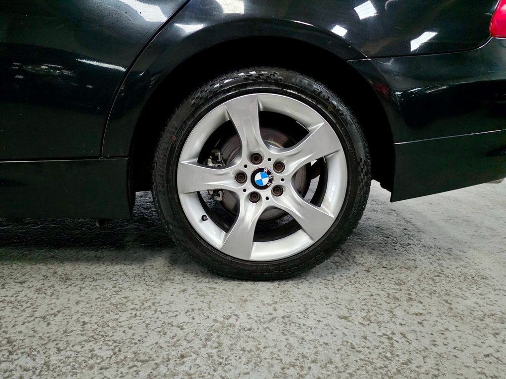 Used BMW 3 Series 2011 for sale - 76848239: Photo 11