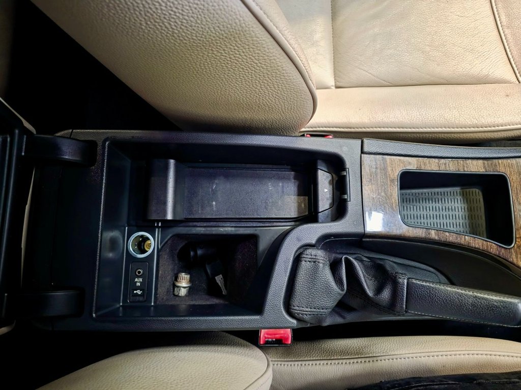 Used BMW 3 Series 2011 for sale - 76848239: Photo 25