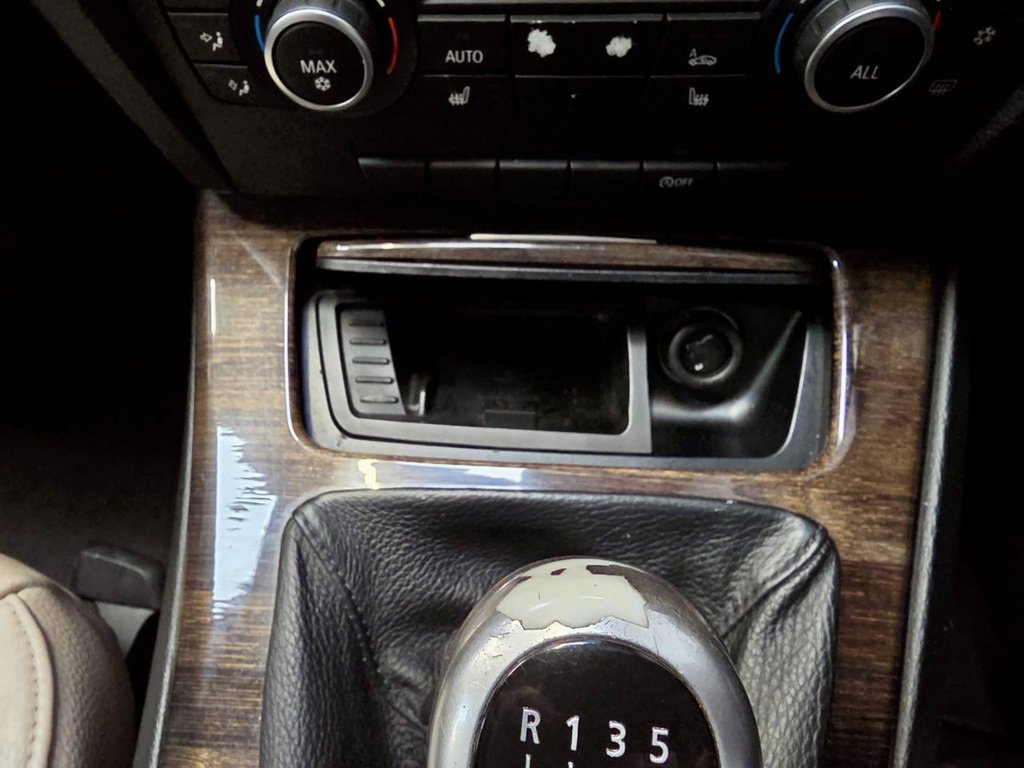 Used BMW 3 Series 2011 for sale - 76848239: Photo 28