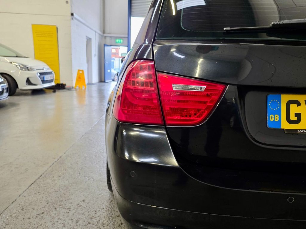 Used BMW 3 Series 2011 for sale - 76848239: Photo 41