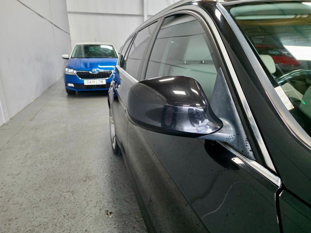 Used BMW 3 Series 2011 for sale - 76848239: Photo 44